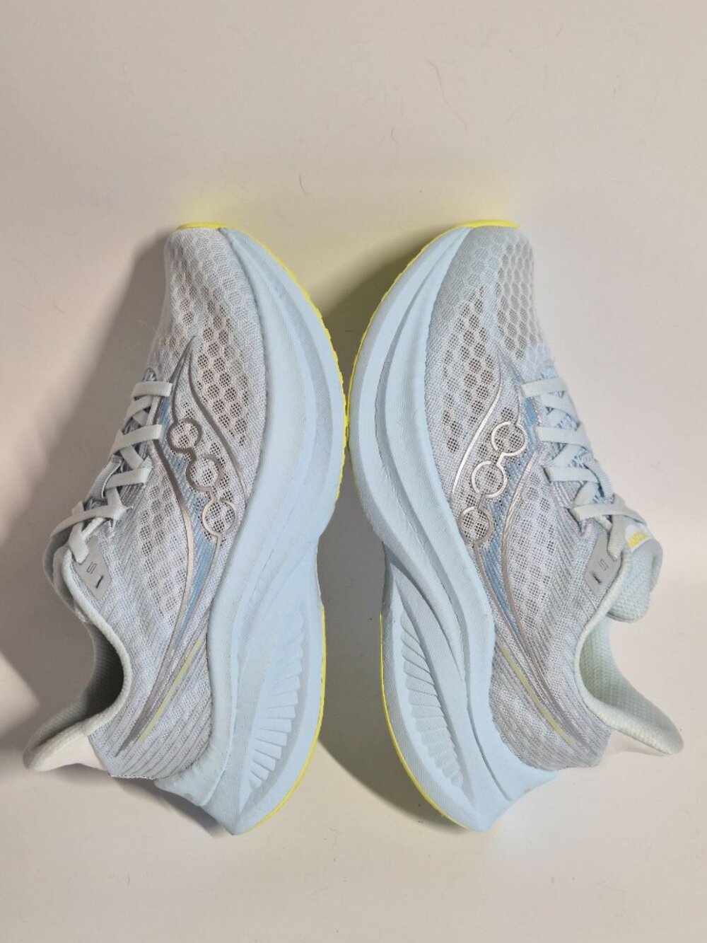 Saucony Endorphin Speed 5 - Women - Size 6.5 - Picture 8 of 10